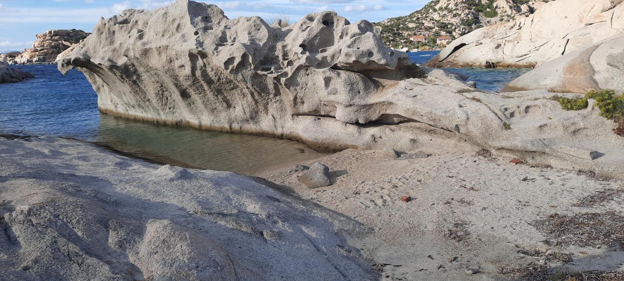 A Punta Tegge Il Mare La Spiaggia Il Tramonto Villa La Maddalena  Eksteriør bilde